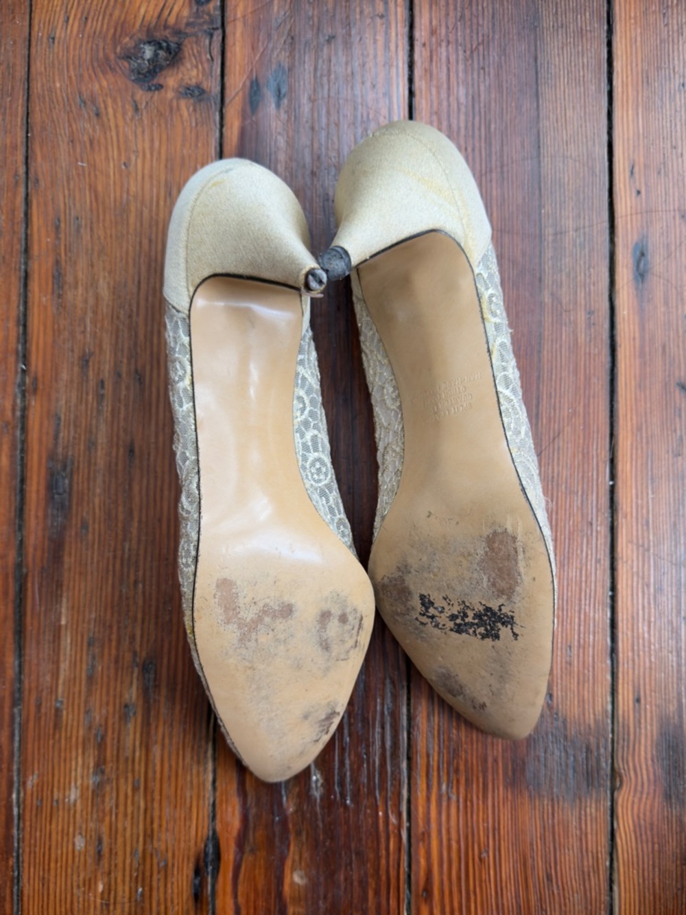 Vintage 90s Life Stride leather & white lace formal heels - Picture 5 of 12